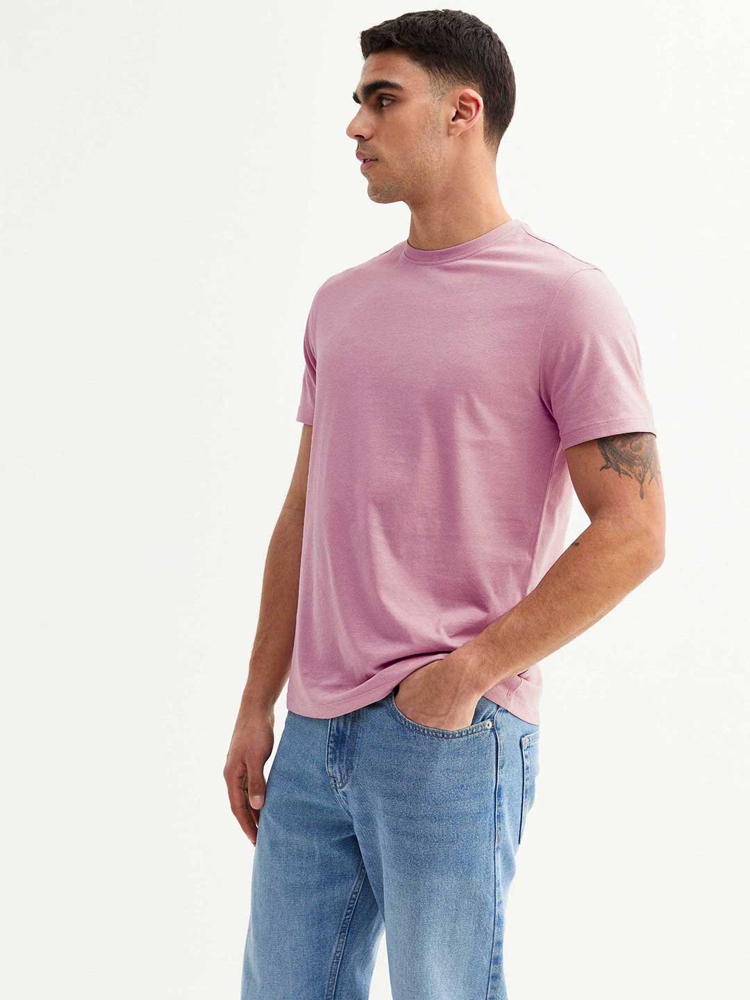Solid Men Half Sleeve T-Shirt - Lilac